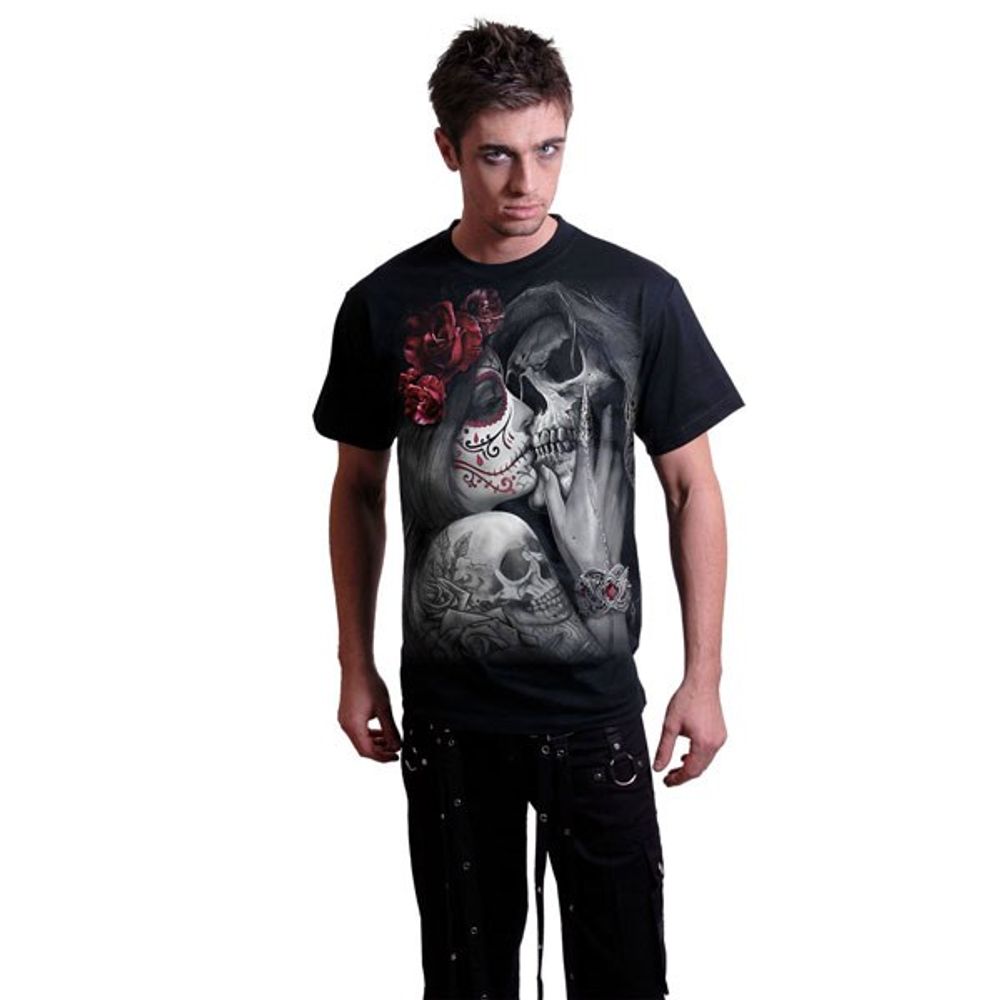 Dead Kiss T-Shirt by Spiral Direct M